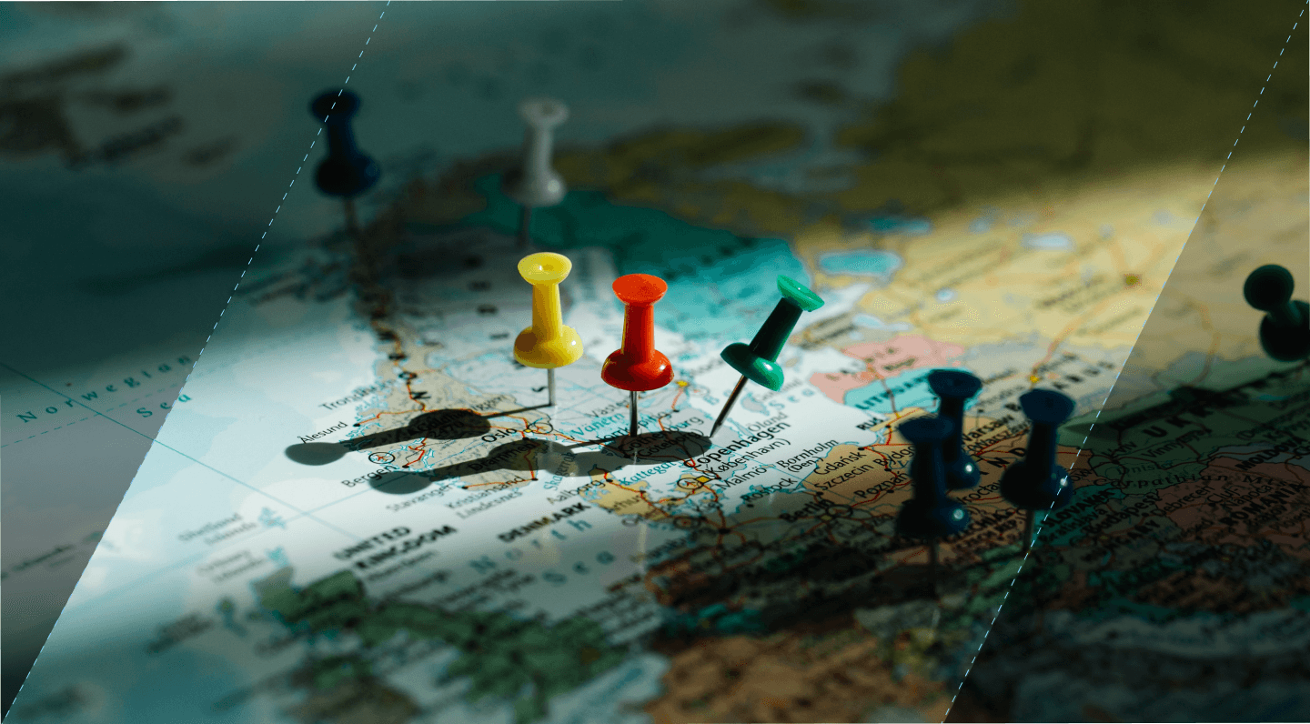 Outsourcing vs Offshoring: Key Business Differences